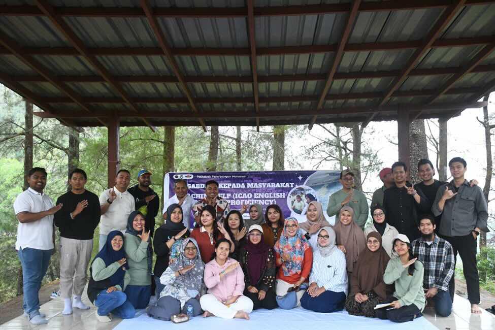 Perkuat English Proficiency (IELP), Poltekbang Makassar gelar Pengabdian Kepada Masyarakat Gandeng Mitra